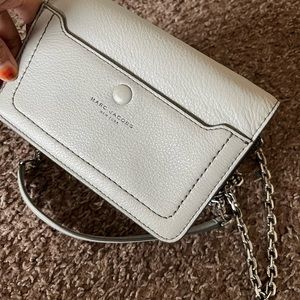 NWOT Marc Jacobs Women's Strap Empire City Wallet Crossbody Chain Purse Small
